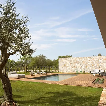 Gaia 3 For 6 People Near With Heated Pool & Pet Friendly *